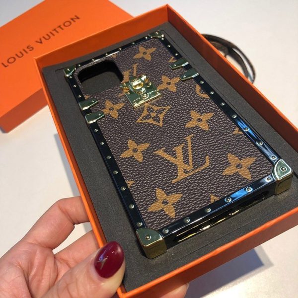 欲しい♡超限定♪ ヴィトン iphoneケース 偽物 EYE TRUNK POUR IPHONE vuo61955 - 画像 (5)