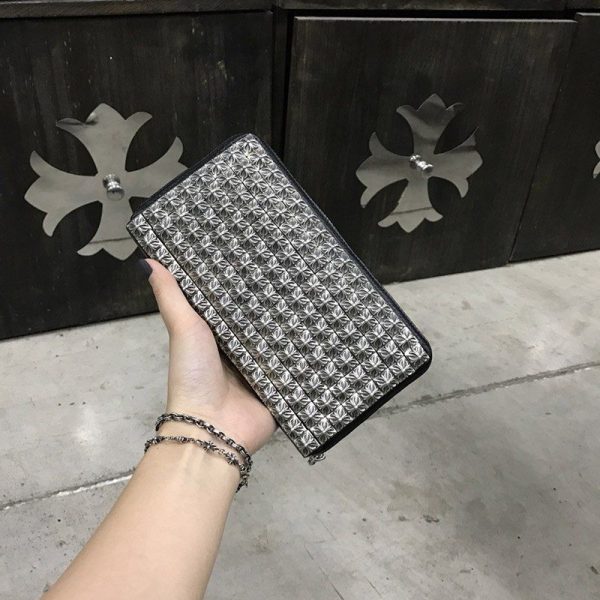 クロムハーツ風 財布 偽物ゼロピラミッドスタッズ/ラウンドファスナー財布/ヘビーレザー Kub01611 - 画像 (4)