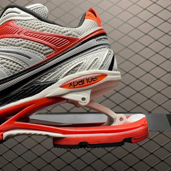 【日本未発売】[バレンシアガ Xパンダースニーカー 偽物]SNEAKERS X-PANDER★ 653870W2RA21000 - 画像 (4)