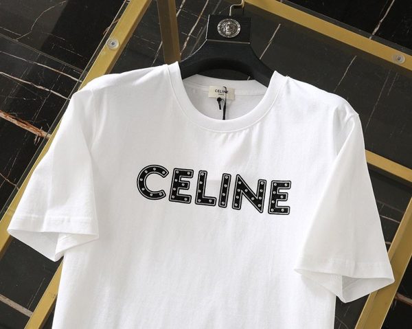【日本未発売】セリーヌ “セリーヌ”スタッズロゴプリント Tシャツ偽物 Cef42914 - 画像 (5)