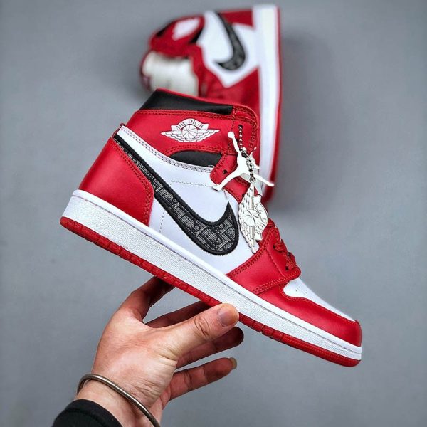【即発】ディオール x ナイキ エアジョーダン1 偽物 ハイ OG プロトタイプ AJ1 レッド/ホワイト ナイキ 偽物 ディオール nav07055 - 画像 (4)