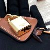【日本未発売】セリーヌ トートバック コピー ハンド ロゴ カバ ブラウン Ces77393 - 画像 (7)