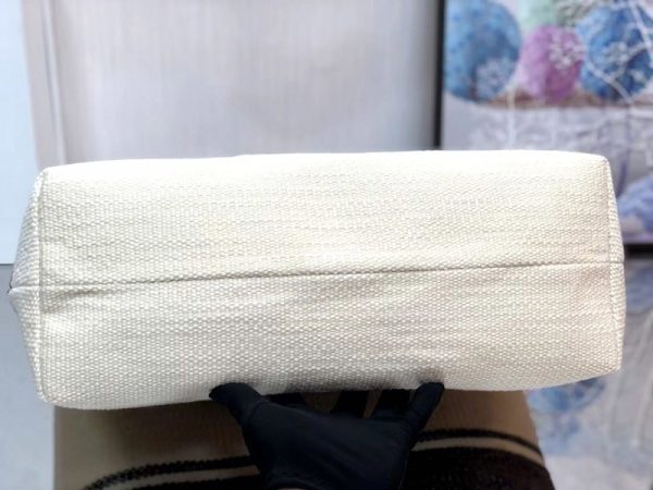 【日本未発売】セリーヌ トートバック コピー ハンド ロゴ カバ ブラウン Ces77393 - 画像 (8)