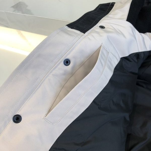 ★日本!!人気！カナダグース●ブラックレーベル コピー LYNDALE PARKA リンデール Cah46571 - 画像 (6)