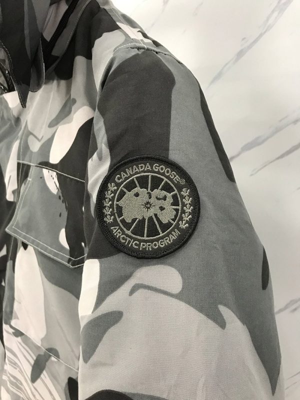 送料込 カナダグース＊Maitland Parka＊メイトランド 偽物＊ブラックレーベル Car99621 - 画像 (5)