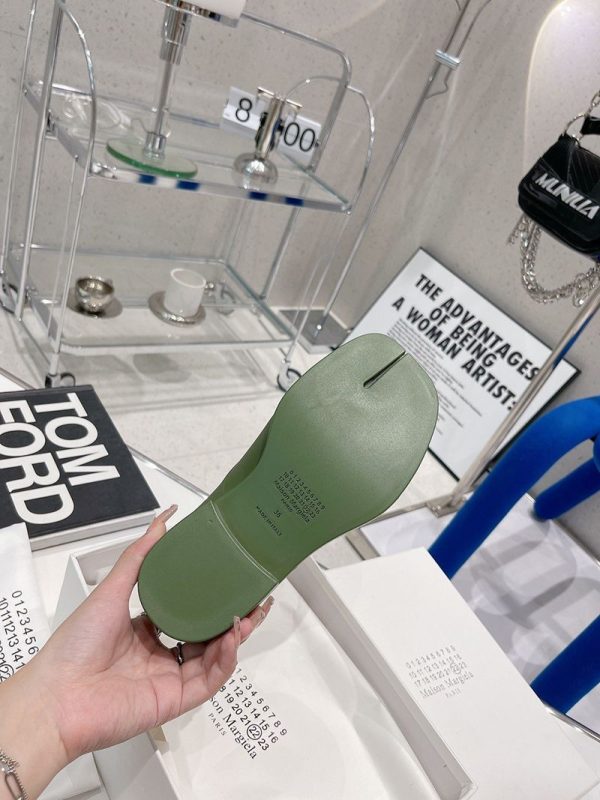 追跡付き発送メゾン マルジェラ タビ カーフレザー レースアップシューズ 偽物 グリーン ヒール高3.5cm Man62439 - 画像 (9)