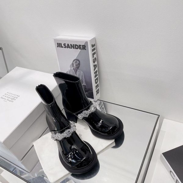 欲しい♡超限定♪メゾン マルジェラ スーパーコピー メリージェーン パンプス ポリッシュドレザー Maw45511 - 画像 (8)