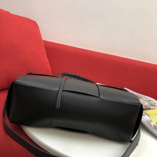 定番ボッテガヴェネタ ザアルコ トート 偽物 ブラック bom71091 - 画像 (7)