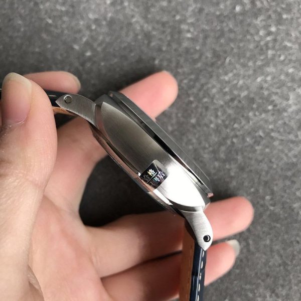 色鮮やかなブルー文字盤が人気！パネライ ルミノール GMT 偽物 PAM1033 - 画像 (6)