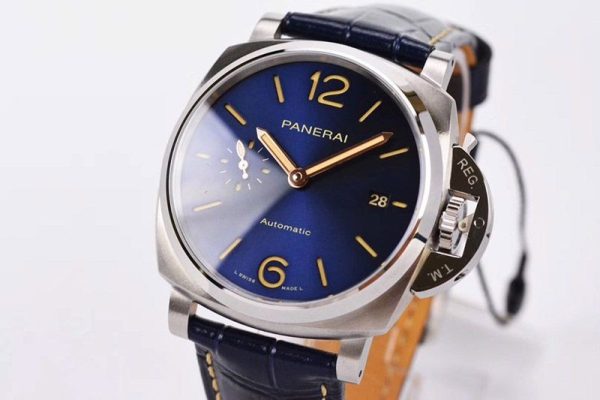 高品質♪パネライ ルミノール ドゥエ 42mm 自動巻き PAM00927 - 画像 (3)