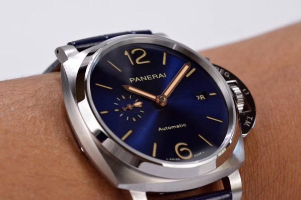 高品質♪パネライ ルミノール ドゥエ 42mm 自動巻き PAM00927 - 画像 (9)