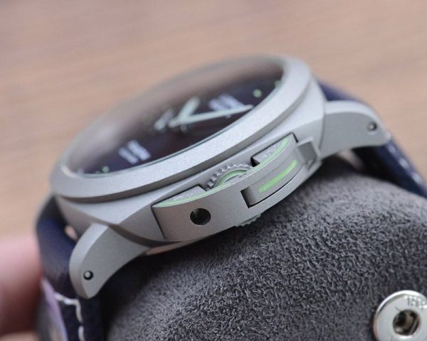 2020年 パネライ新作 ルミノール マリーナ 44mm トリロジー PAM01117 - 画像 (5)