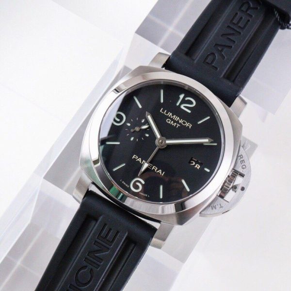 人気パネライ コピー ルミノール1950 3デイズ GMTパワーリザーブ PAM00320 - 画像 (3)
