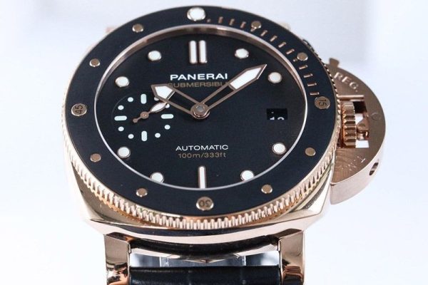 パネライ  サブマーシブル・オロカーボコピー 44MM PAM00974 - 画像 (6)