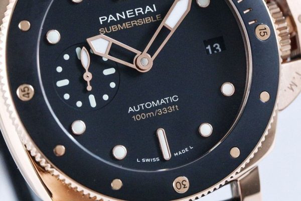 パネライ  サブマーシブル・オロカーボコピー 44MM PAM00974 - 画像 (7)