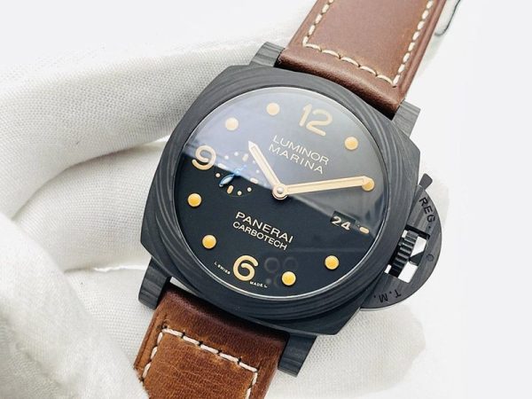パネライ ルミノールマリーナ1950 カーボテック 3デイズ オートマティック PAM00661 - 画像 (3)