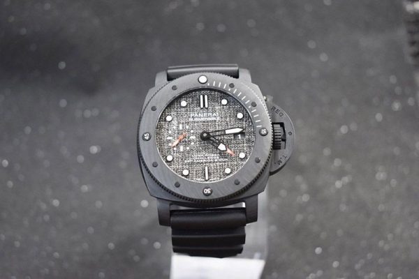 世界限定1036本 パネライ サブマーシブル ルナ・ロッサコピーN級品 PAM01038 - 画像 (2)