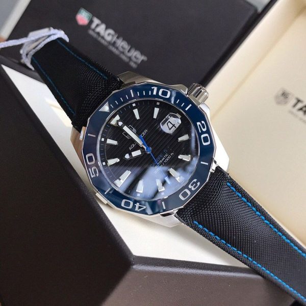 【日本未発売】タグホイヤー アクアレーサー 偽物キャリバー5 ブラック/ステンレス/ナイロン41mm TAg53788 - 画像 (4)