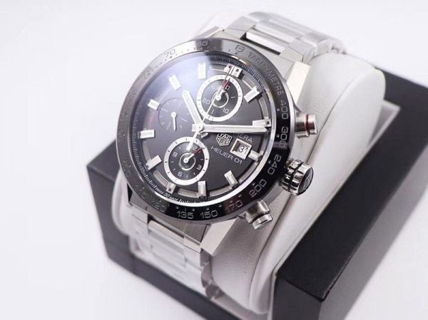 人気急上昇 タグホイヤー カレラ コピー スケルトン 文字盤 ステンレス メンズ 腕時計 43 mm TAi22171 - 画像 (3)
