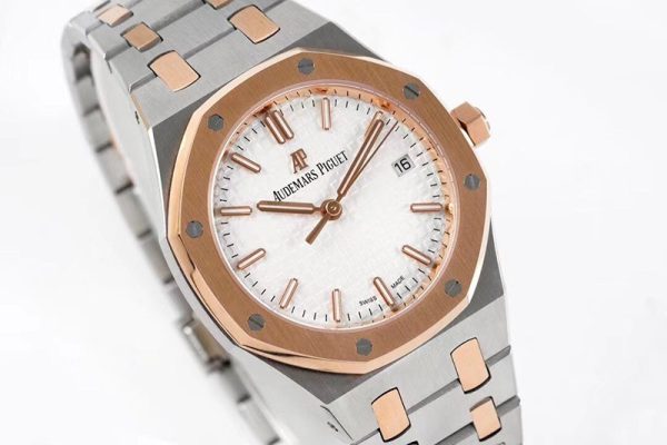 最安値挑戦 オーデマピゲ 偽物 ロイヤルオーク 37mm 15450SROO1256SR01 - 画像 (4)