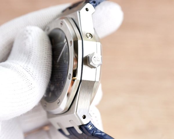 超話題!オーデマピゲ スーパーコピー ロイヤルオーク デュアルタイム Odu86563 - 画像 (5)