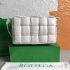 欲しい♡超限定♪ボッテガヴェネタ パデッドカセット スーパーコピー ショルダーバッグ シルバー仕上げ boj78120 - 画像 (2)