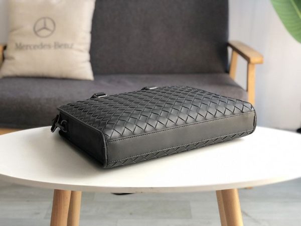 日本未入荷ボッテガヴェネタ イントレチャートレザー ブリーフケース 偽物 2WAY bob37937 - 画像 (4)