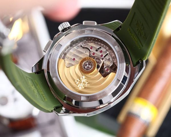 【即発】パテックフィリップ アクアノート クロノグラフ 偽物★カーキグリーン 5968G010 - 画像 (5)