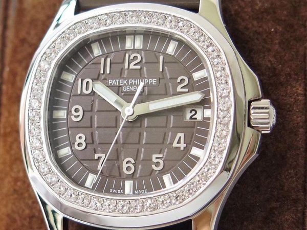 大人気！パテックフィリップ アクアノートルーチェ 偽物★ブラウン ステンレス paq81365 - 画像 (4)