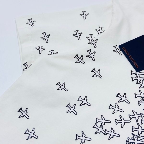 21AWルイヴィトン Tシャツ 偽物 エンドゴール クルーネック ロゴTシャツ vua76043 - 画像 (6)