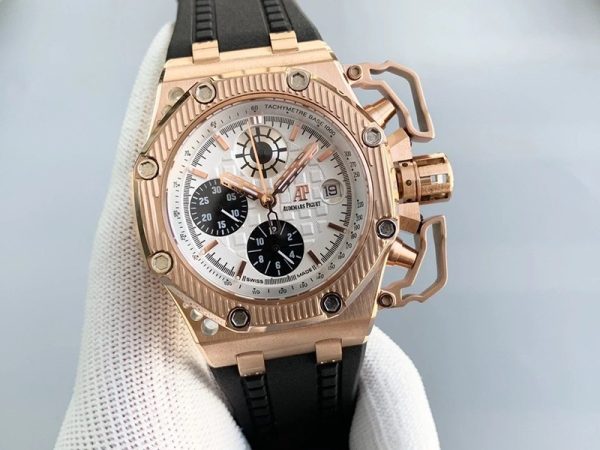 大人気！オーデマピゲ ロイヤルオーク 偽物 オフショアクロノ T3 世界限定1000本 25863TI - 画像 (9)