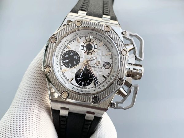 可愛いオーデマピゲ コピー ロイヤルオーク オフショアクロノ T3 世界限定1000本 Odh05638 - 画像 (2)
