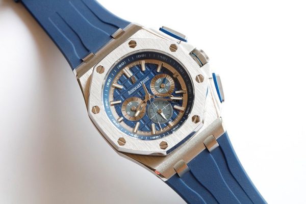 世界中で大人気♪オーデマピゲ コピー ロイヤルオーク オフショアクロノ 44ｍｍ 26401ROOOA002C - 画像 (2)