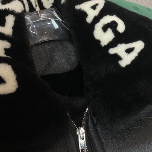 超希少！バレンシアガ Cocoon Aviator ジャケット 偽物★シャイニー ラムスキン＆ボンドウール ブラック 646456TKS311069 - 画像 (4)
