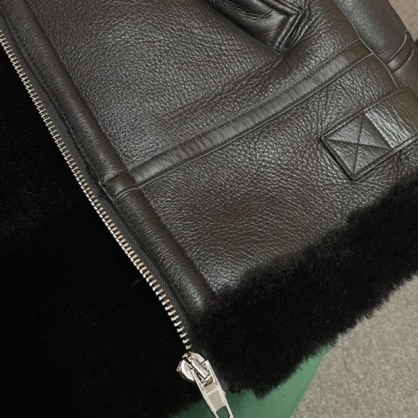 超希少！バレンシアガ Cocoon Aviator ジャケット 偽物★シャイニー ラムスキン＆ボンドウール ブラック 646456TKS311069 - 画像 (6)