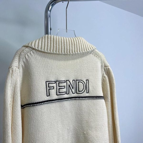 超希少！【フェンディ】FF モチーフ★2021カーディガンセーター偽物 fee96685 - 画像 (6)