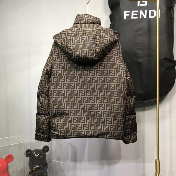 大人気！フェンディモンスター  フード付 ダウン偽物 ☆両面着用可能☆ fec77049 - 画像 (9)