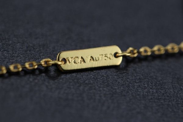 セール新作 ヴァンクリーフ＆アーペル アルハンブラ ペンダント偽物 VCARN59N00 - 画像 (3)
