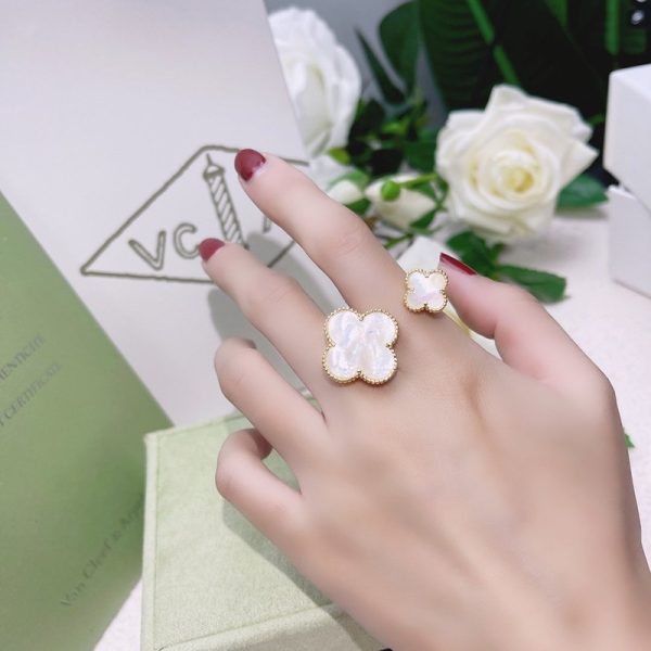 累積売上総額第１位！ヴァンクリーフ&アーペル アントレ レ ドア リング マジック アルハン VCARN05500 - 画像 (2)