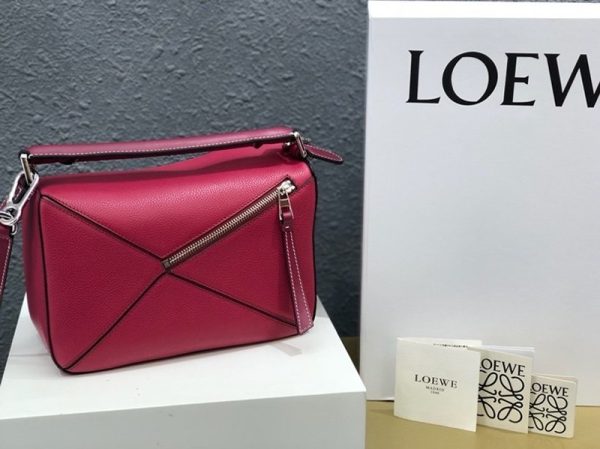 世界中で大人気♪ロエベ パズルバッグ スーパーコピー トリカラー ショルダーバッグ lov78566 - 画像 (4)
