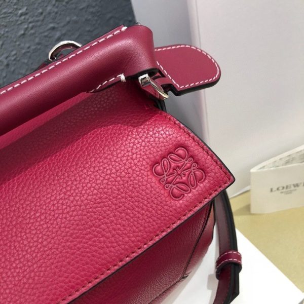 世界中で大人気♪ロエベ パズルバッグ スーパーコピー トリカラー ショルダーバッグ lov78566 - 画像 (6)