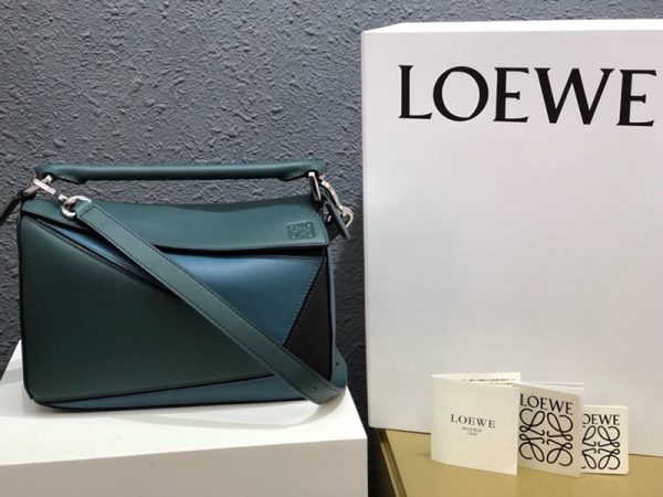 【日本未発売】ロエベ パズルバッグ スーパーコピー トリカラー ショルダーバッグ loo96041 - 画像 (2)