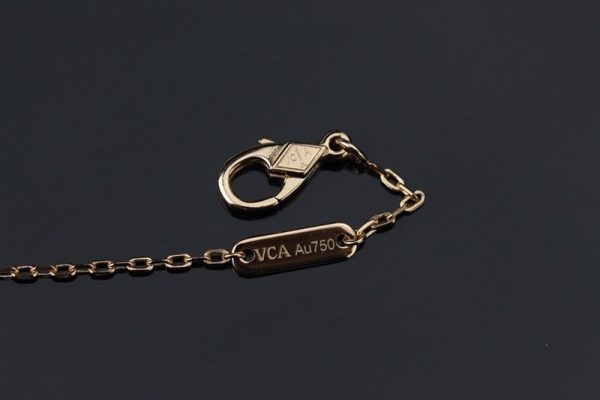 目を惹くカラー 【ヴァンクリーフ＆アーペル 偽物】アルハンブラペンダント vah89732 - 画像 (3)