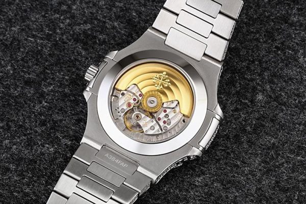 争奪戦パテックフィリップ ノーチラス アニュアルカレンダー コピー 全面ダイヤ 約40.5mm pal64778 - 画像 (7)