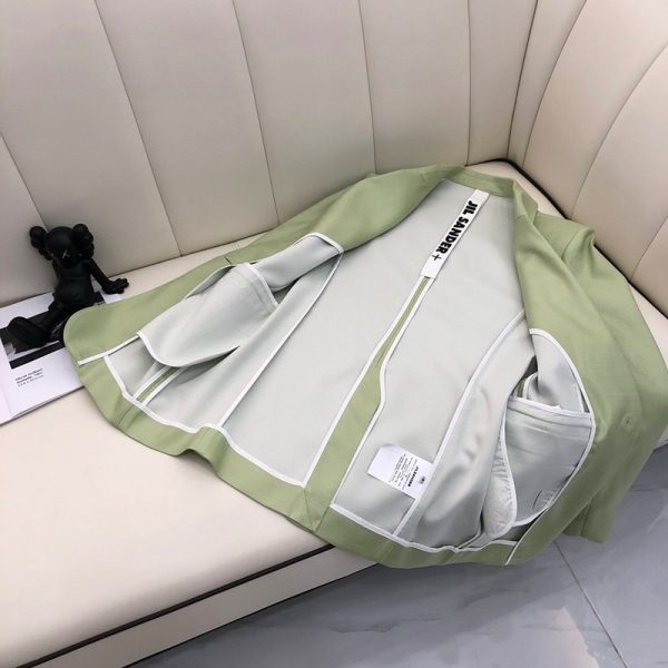 人気急上昇◆ジルサンダー ジャケット コピー◆ ウール混合シングルブレストテーラードブレザー Jiv15227 - 画像 (6)