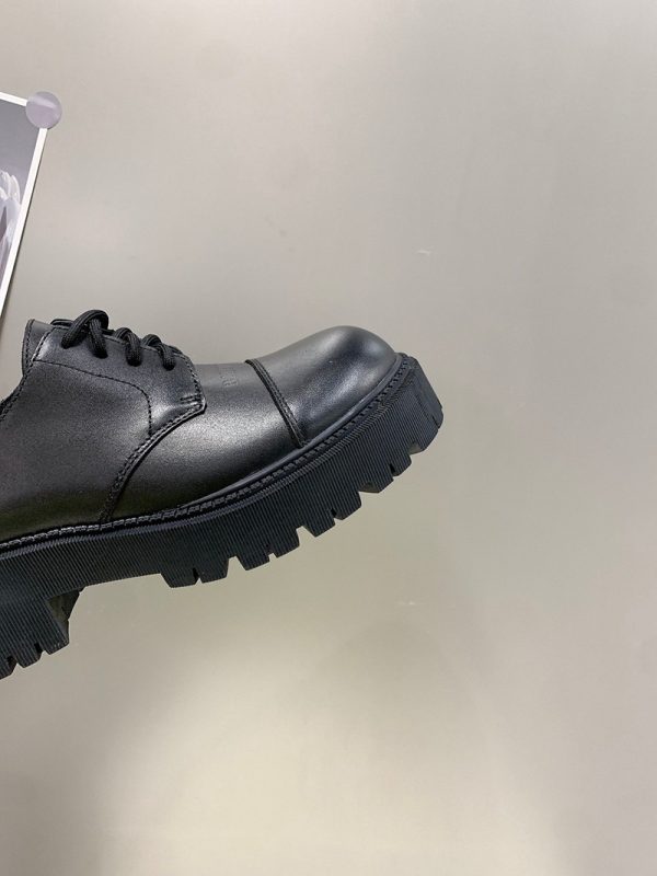 ●送料込●バレンシアガ 革靴 偽物●TRACTOR 65MM レースアップダービー bah61536 - 画像 (7)