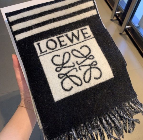 可愛いロエベ 偽物 ロゴストライプ スカーフ (カシミヤ) lov97443 - 画像 (8)