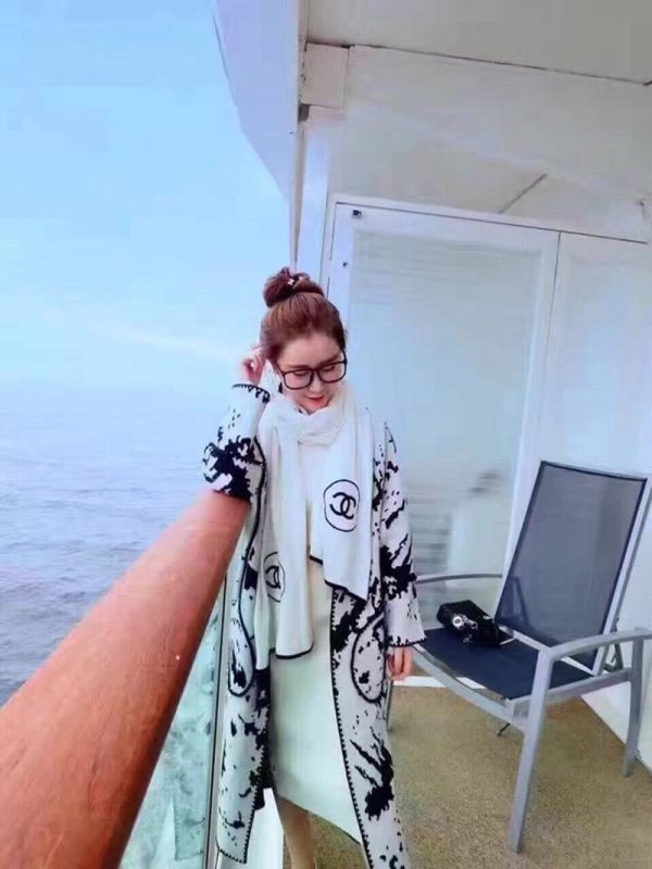 大人気!!シャネル★肌触り最高なフリンジカシミヤストール コピー shi85425 - 画像 (9)