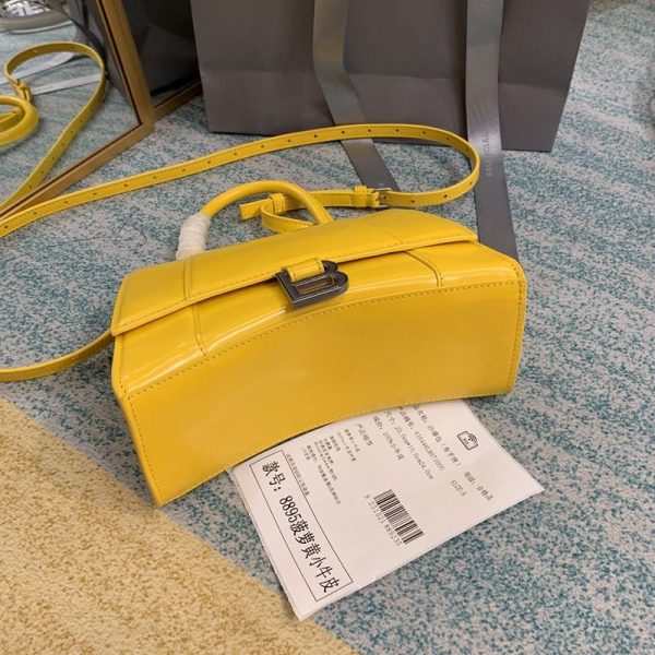 ☆超人気☆バレンシアガ スーパーコピー アワーグラス トップ ハンドル バッグ bag80710 - 画像 (9)