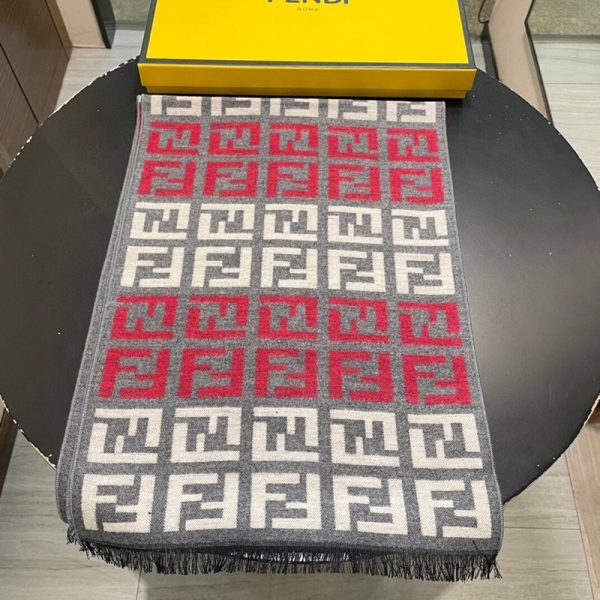 争奪戦フェンディ マフラー 偽物 スカーフ ウール インターシャ タッセル feu48370 - 画像 (3)